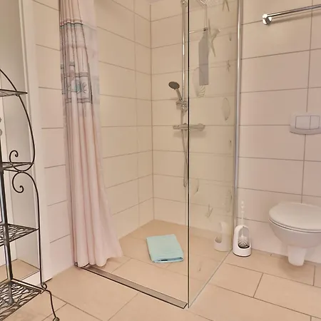 דירה Westend - 4 *